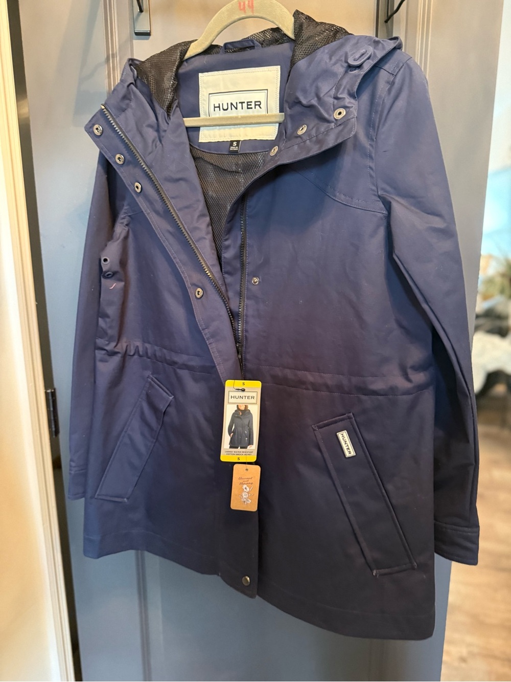 Hunter Navy Hooded Waterproof Women's Raincoat - Picture 2 of 7